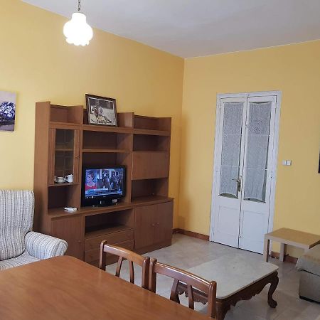 Piso Romantico Y Espacioso Tremp Kültér fotó